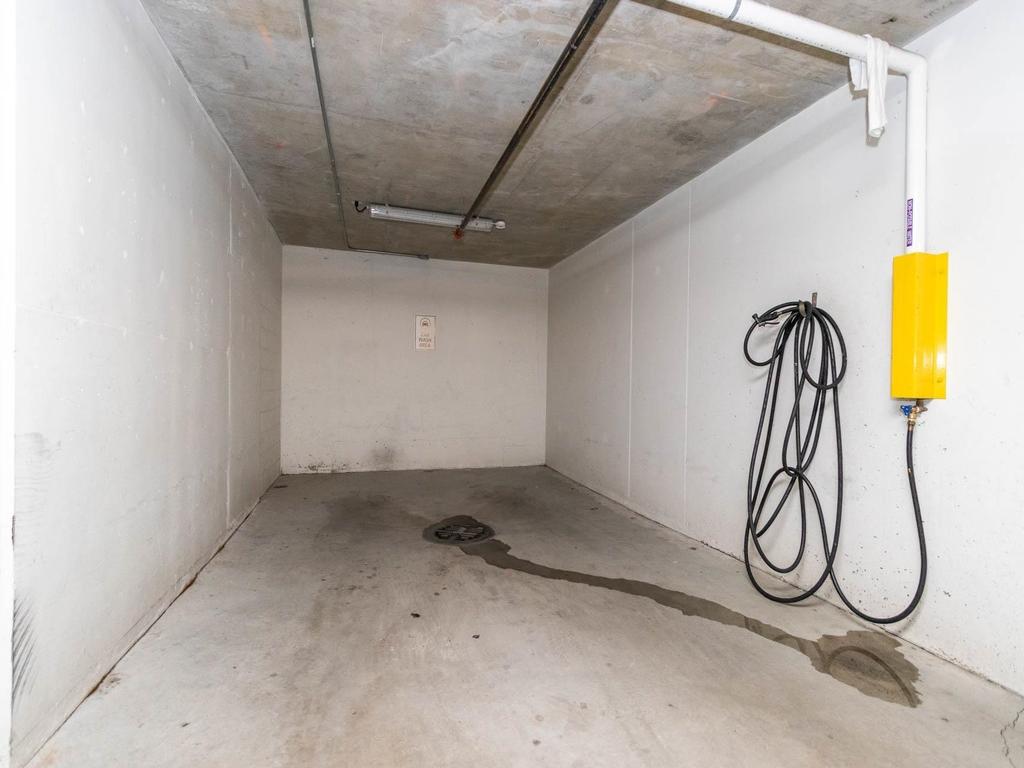 Listing Image for R3086641