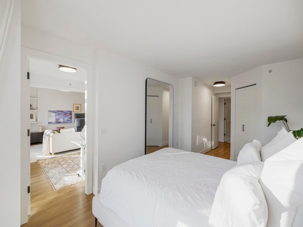 Listing Image for R3086644