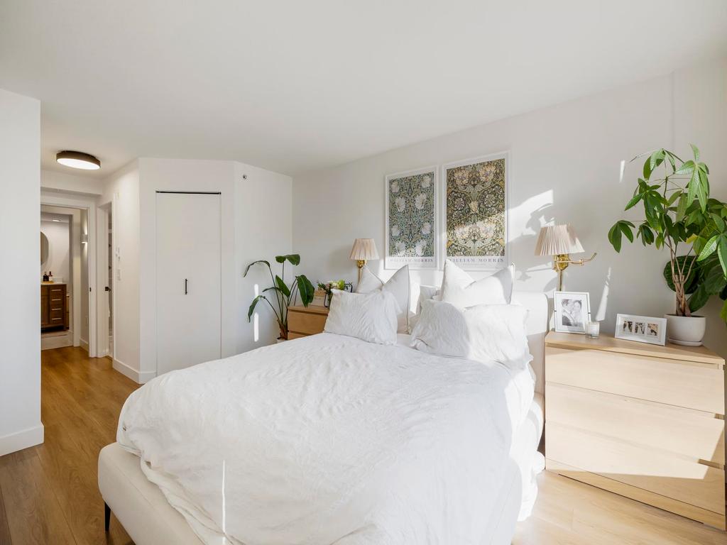 Listing Image for R3086644