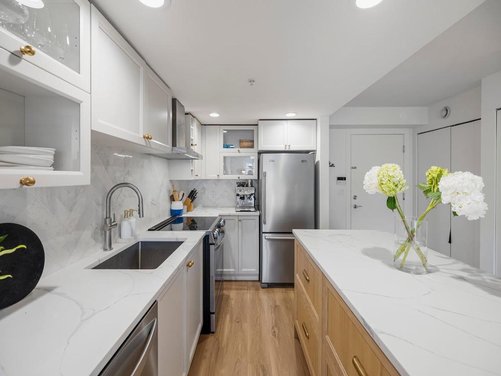 Listing Image for R3086644