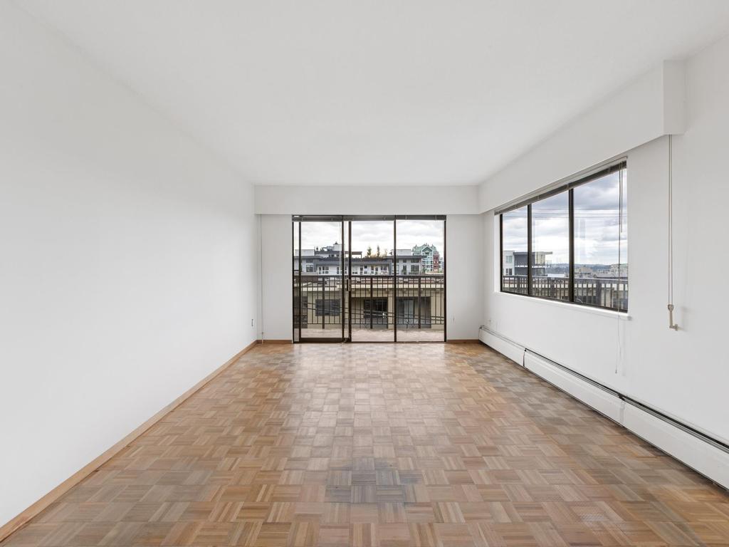 Listing Image for R3086654