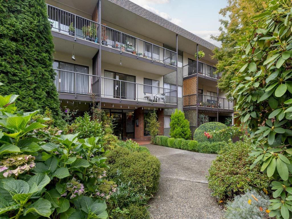 Listing Image for R3086654