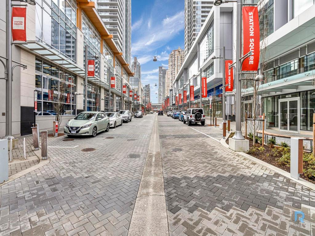 Listing Image for R3086674