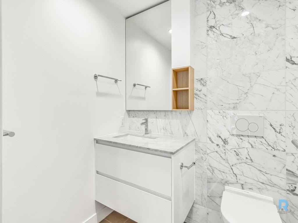 Listing Image for R3086674