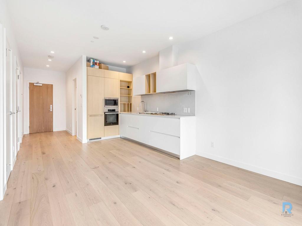 Listing Image for R3086674