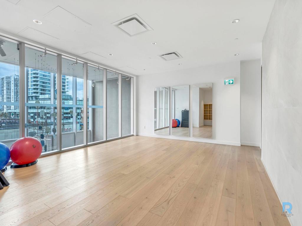 Listing Image for R3086674