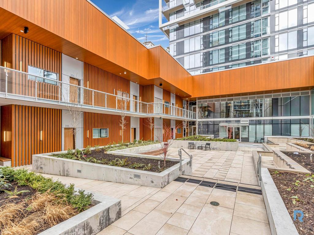 Listing Image for R3086674