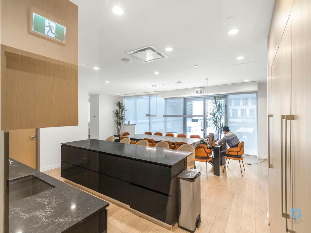 Listing Image for R3086674