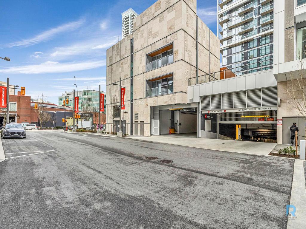 Listing Image for R3086674