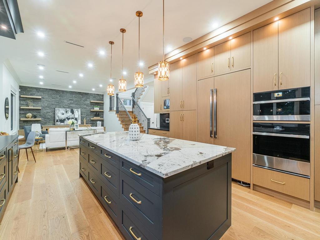 Listing Image for R3086715