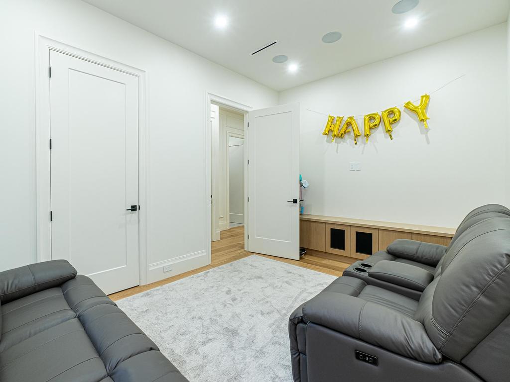 Listing Image for R3086715