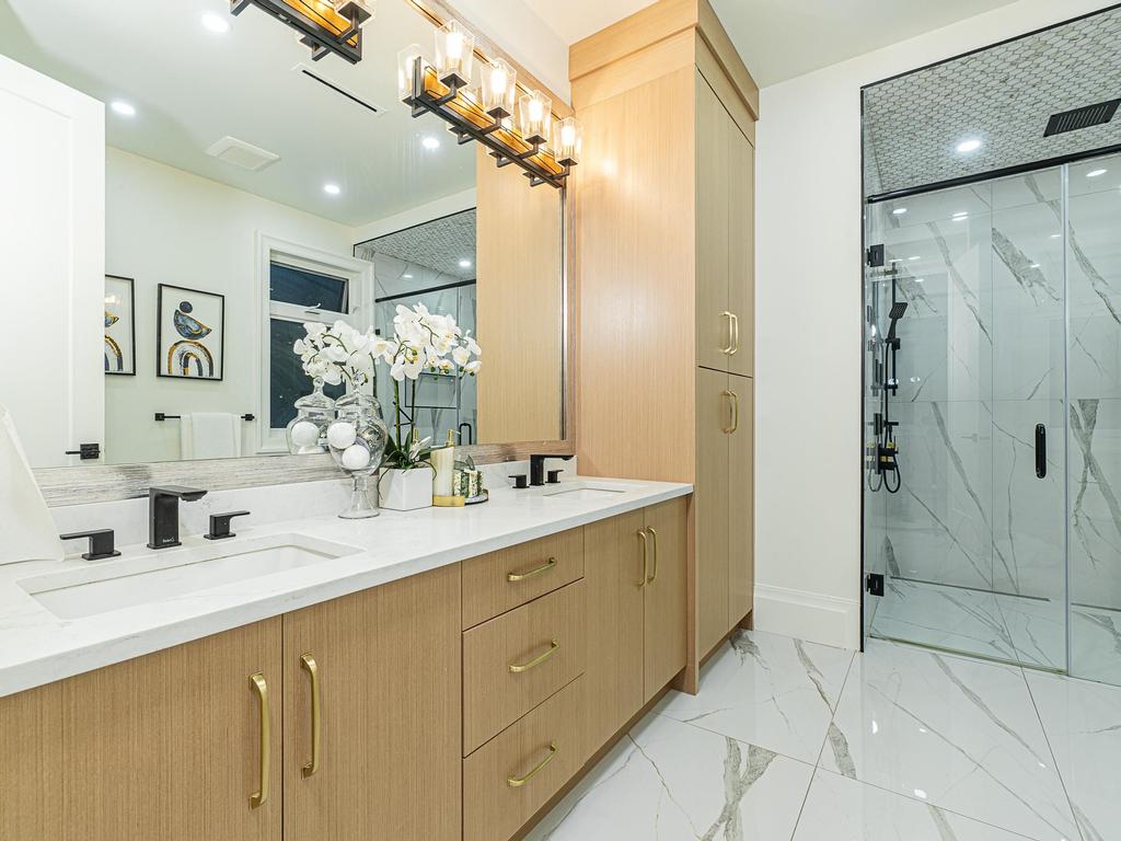 Listing Image for R3086715