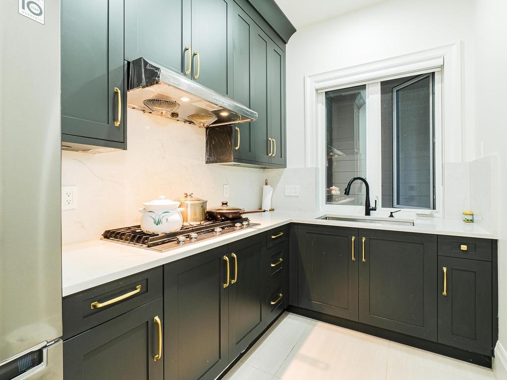 Listing Image for R3086715