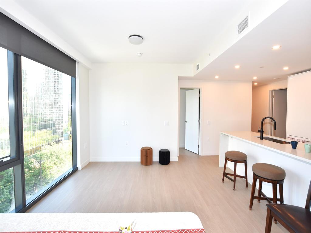 Listing Image for R3086723