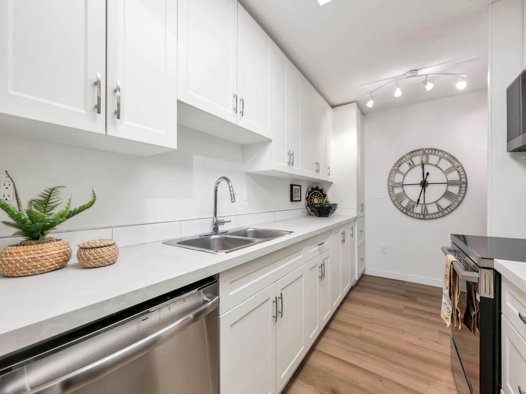 Listing Image for R3086751