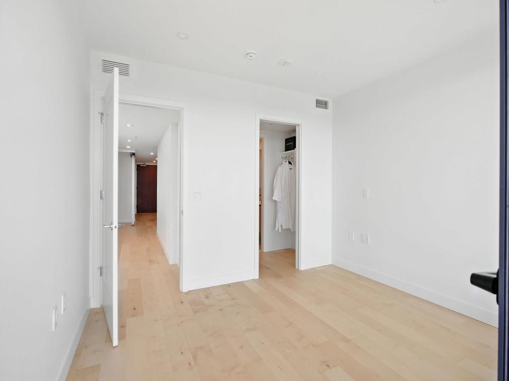 Listing Image for R3086776