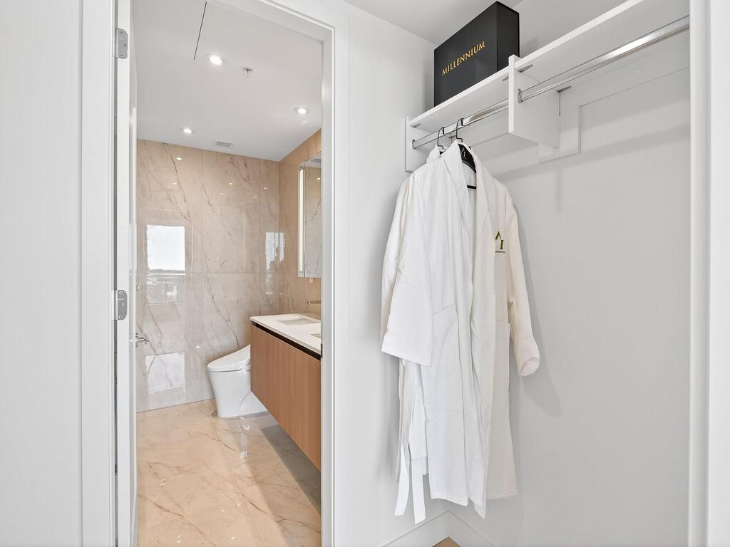 Listing Image for R3086776