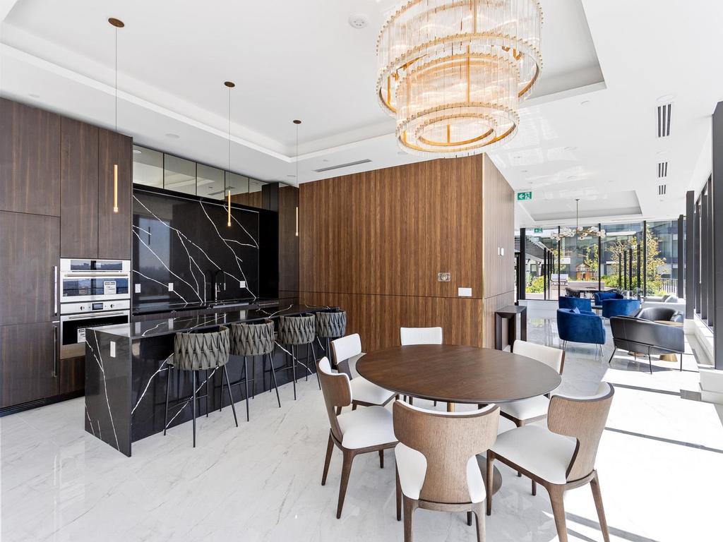 Listing Image for R3086776