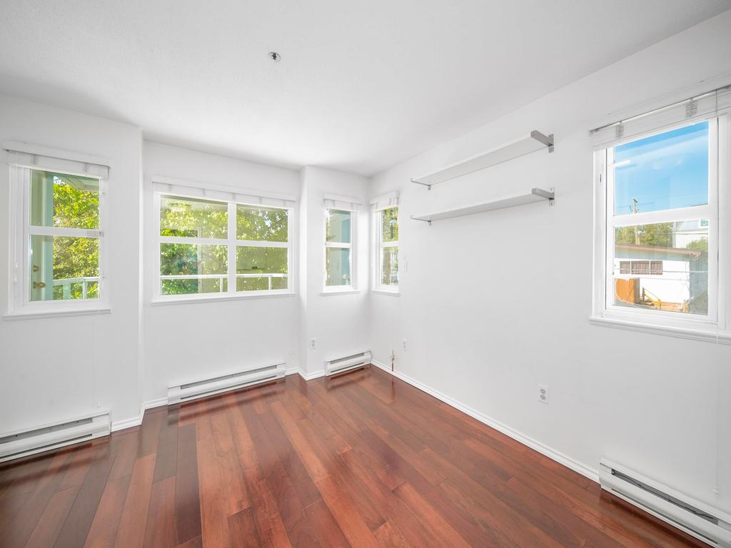 Listing Image for R3086833