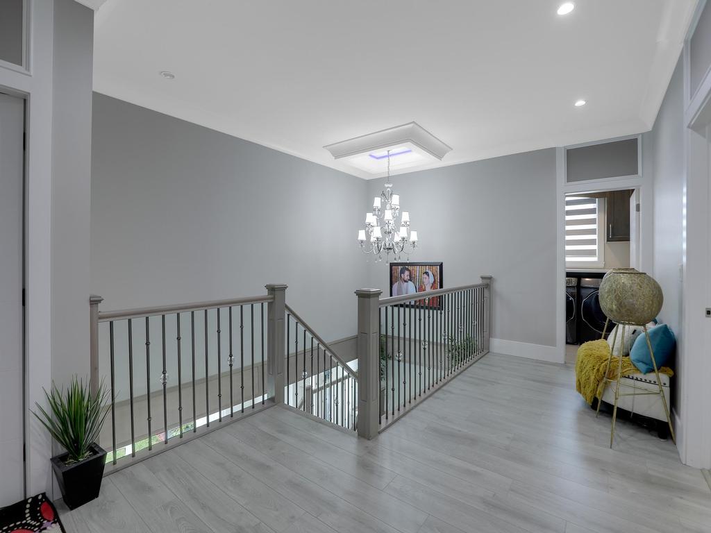 Listing Image for R3086854