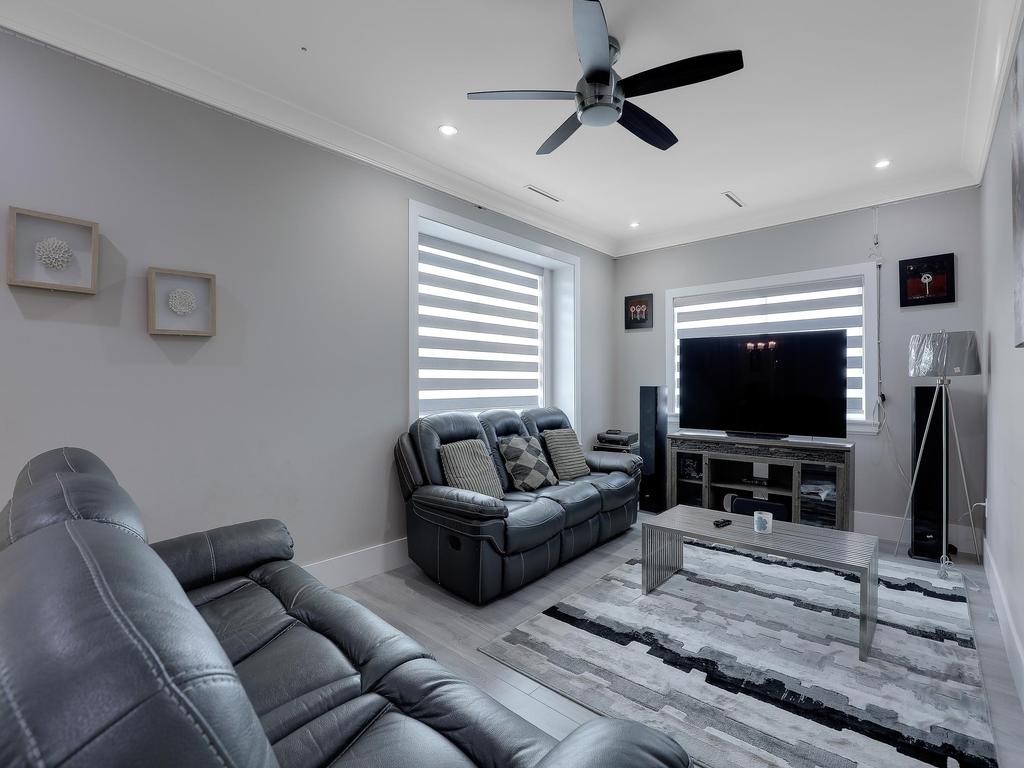 Listing Image for R3086854