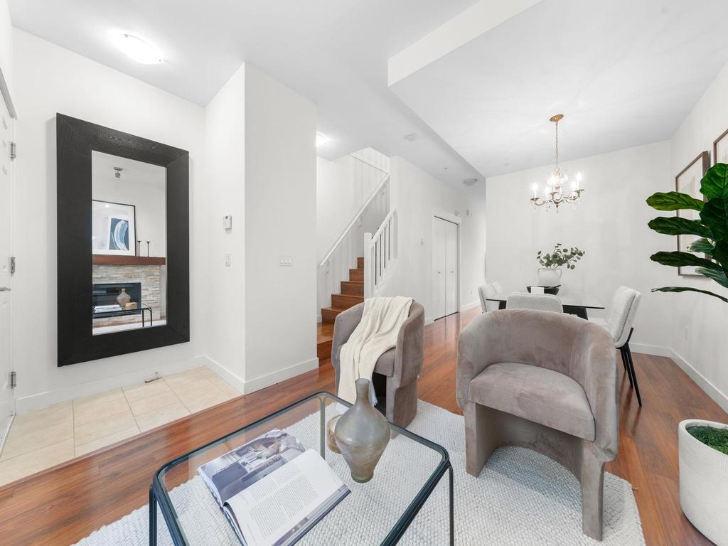 Listing Image for R3086892