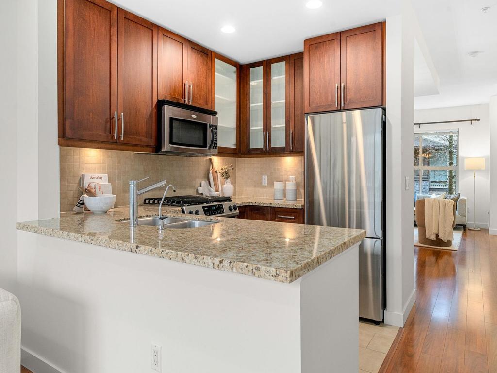 Listing Image for R3086892