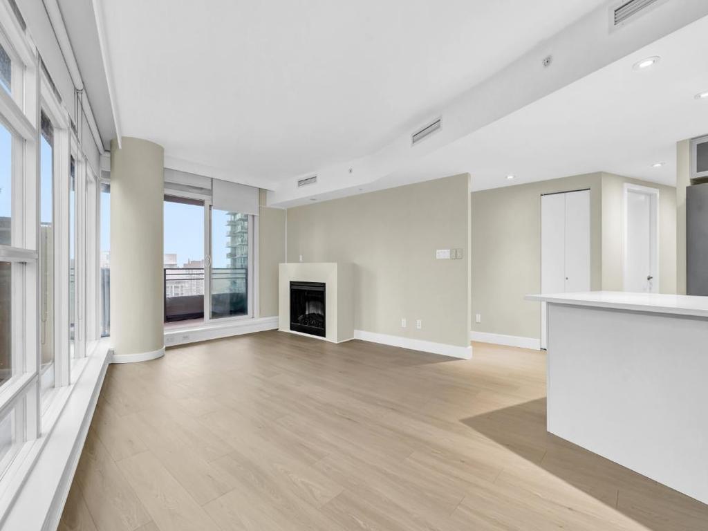 Listing Image for R3086931