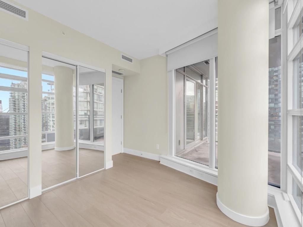 Listing Image for R3086931