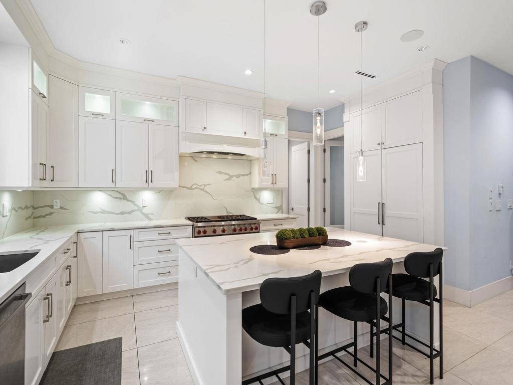 Listing Image for R3086947