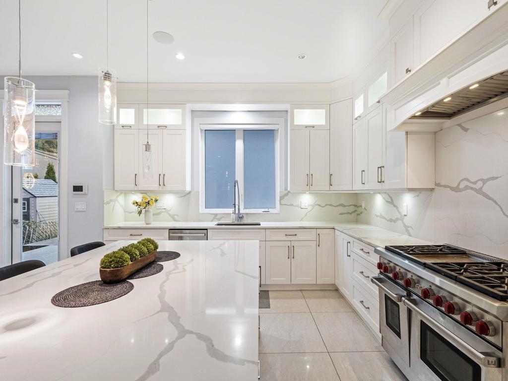 Listing Image for R3086947