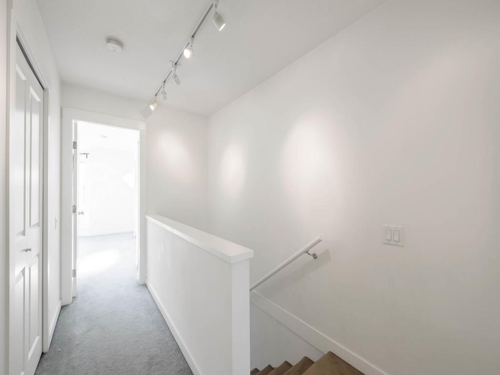 Listing Image for R3086968