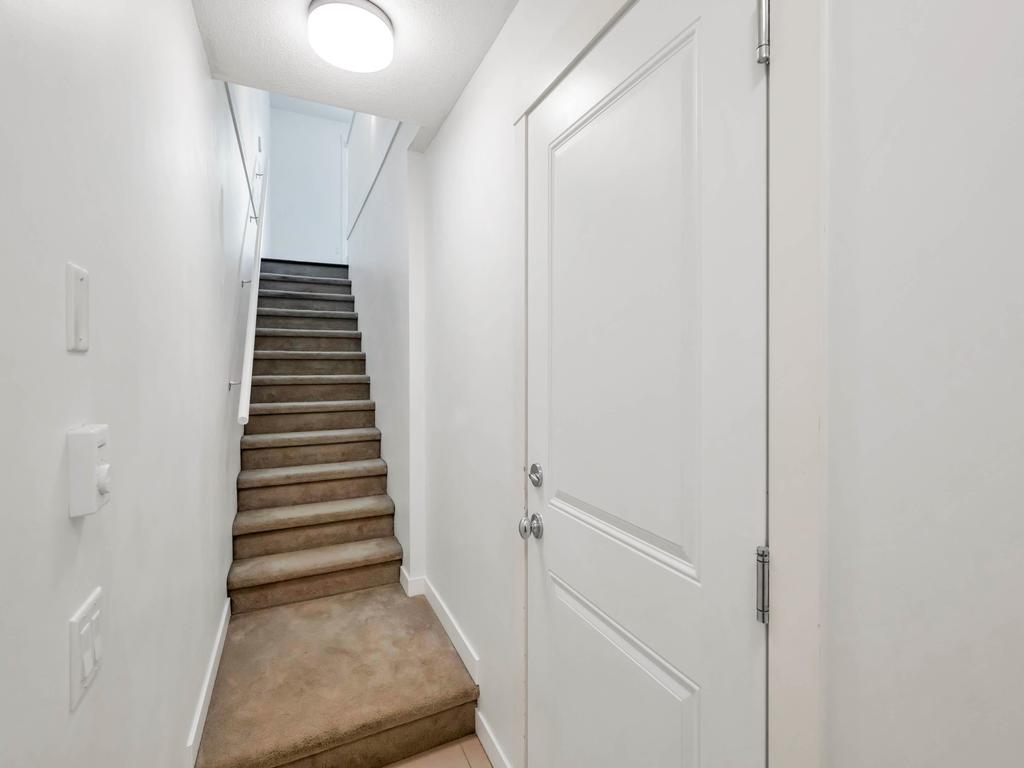 Listing Image for R3086968