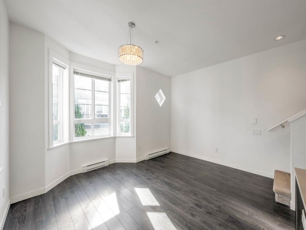 Listing Image for R3086968