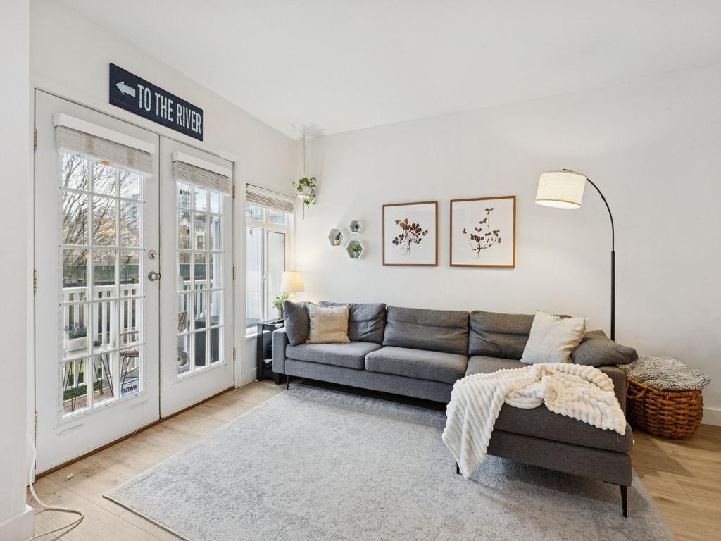 Listing Image for R3086973