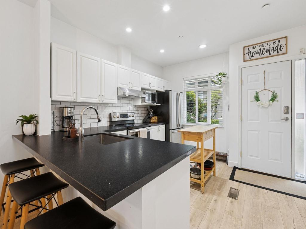 Listing Image for R3086973