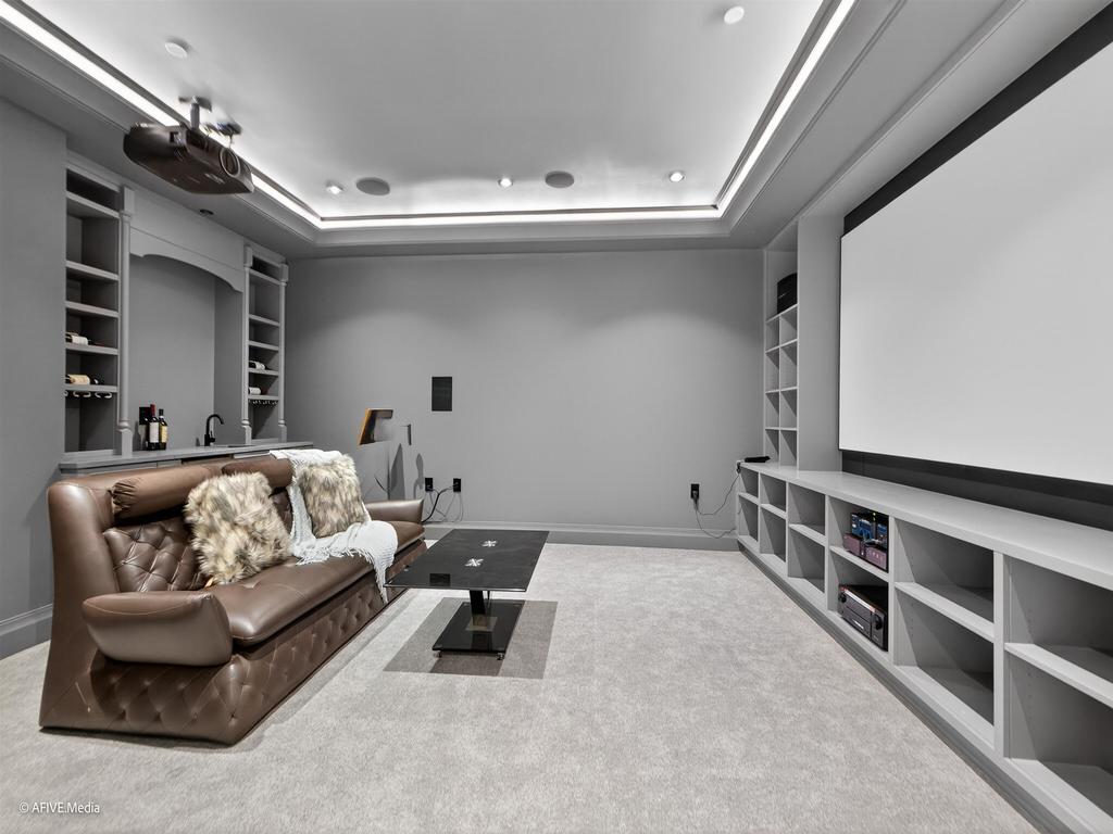 Listing Image for R3086990