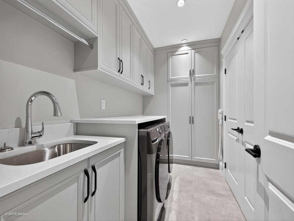 Listing Image for R3086990