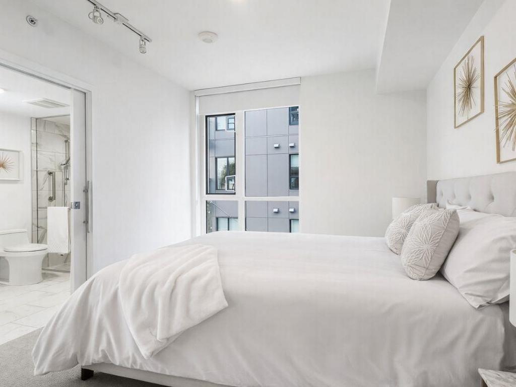 Listing Image for R3087004