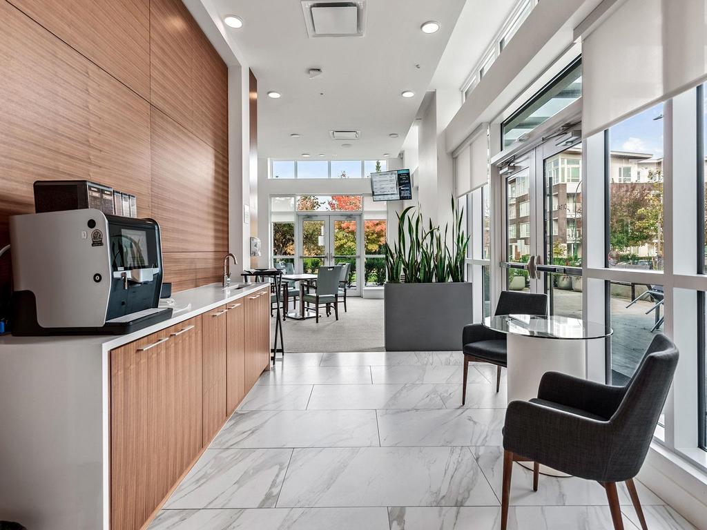 Listing Image for R3087004