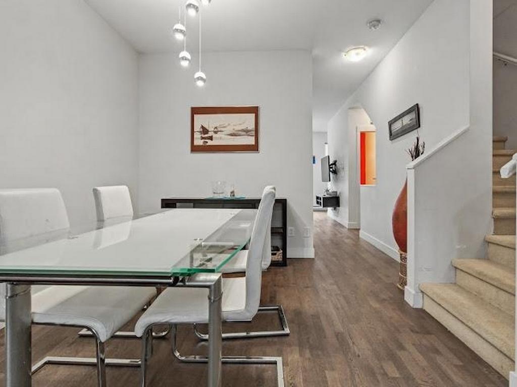 Listing Image for R3087013