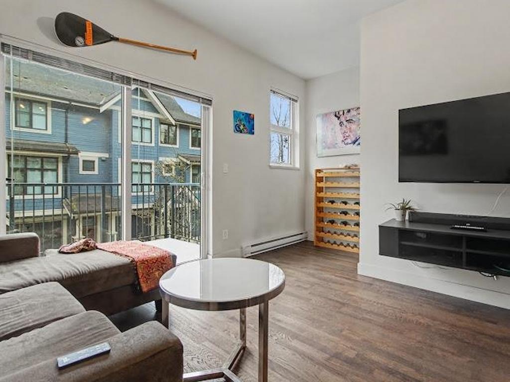 Listing Image for R3087013