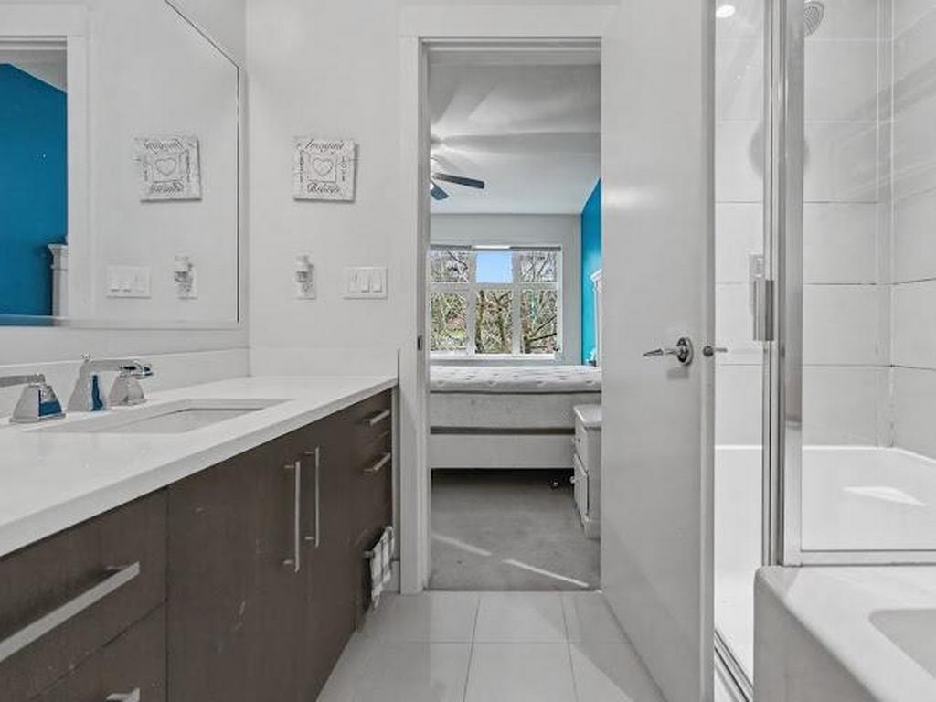 Listing Image for R3087013