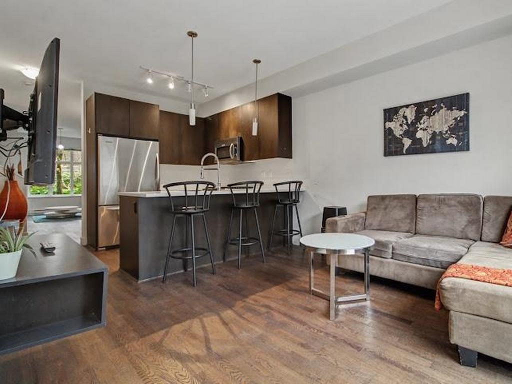 Listing Image for R3087013