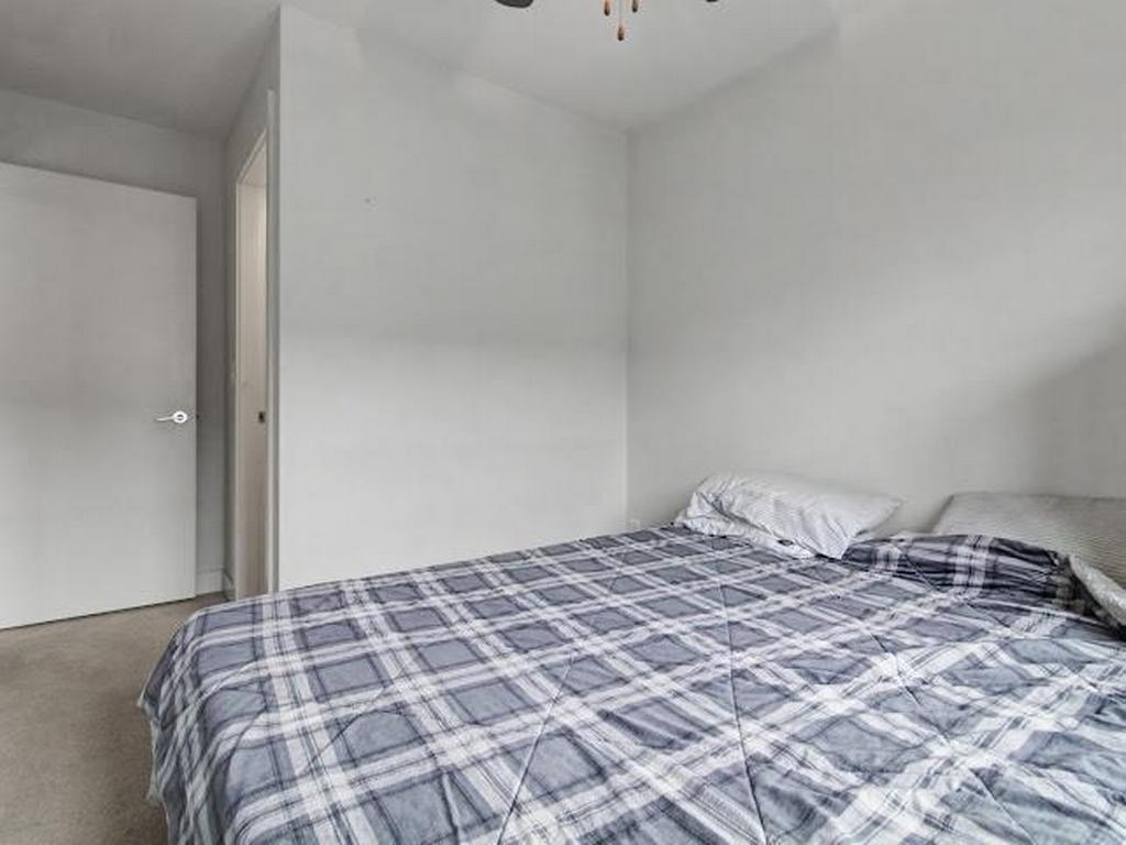 Listing Image for R3087013