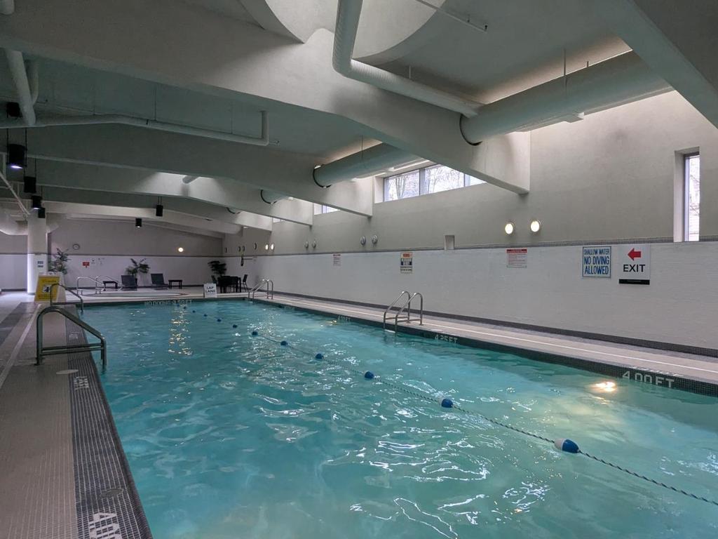 Listing Image for R3087019