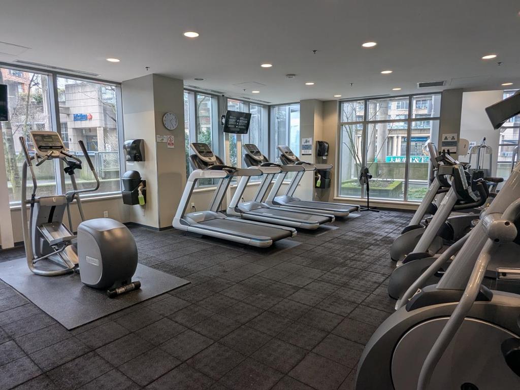 Listing Image for R3087019