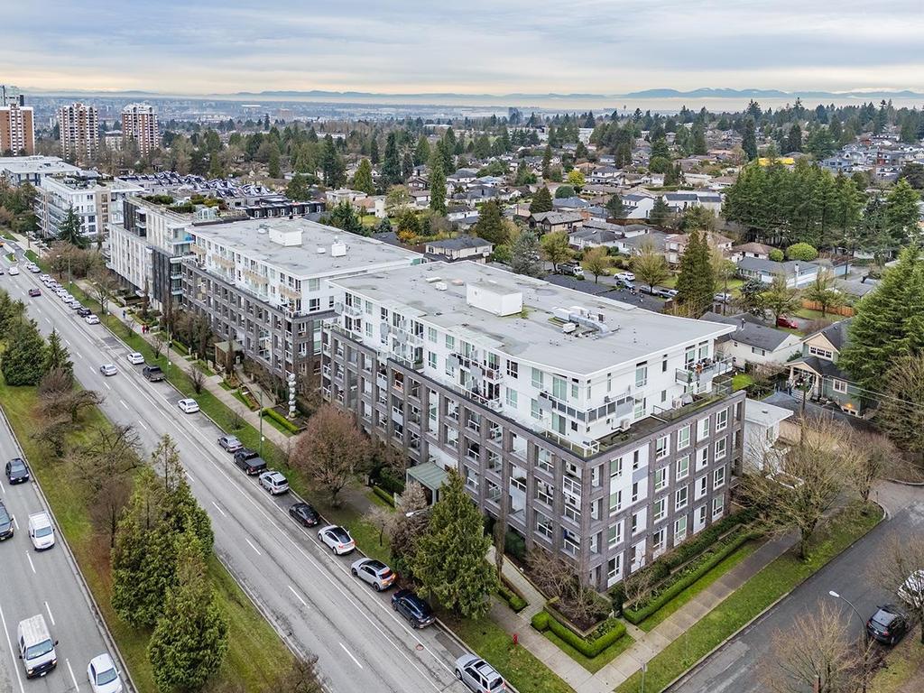 Listing Image for R3087021