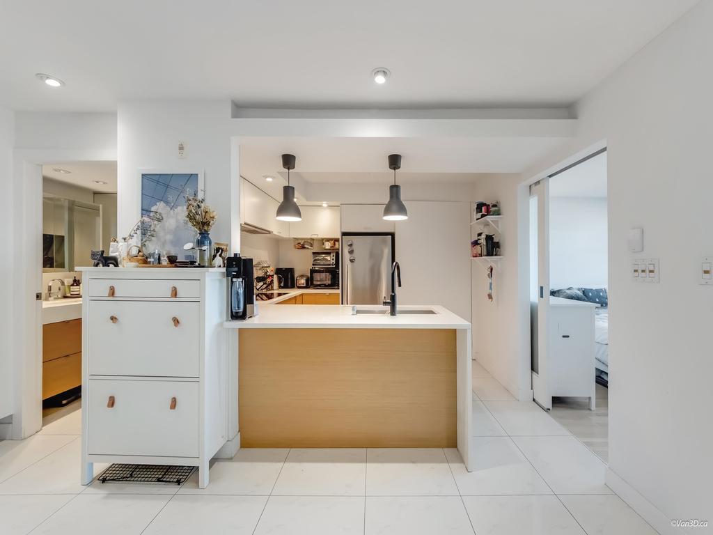 Listing Image for R3087024