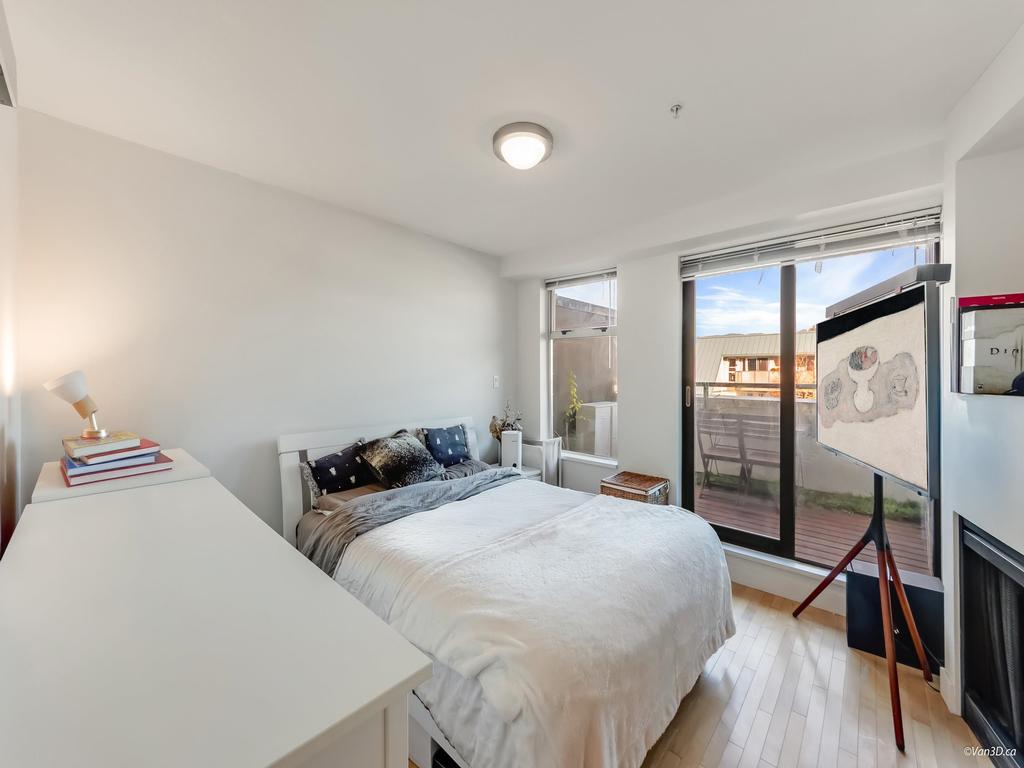 Listing Image for R3087024